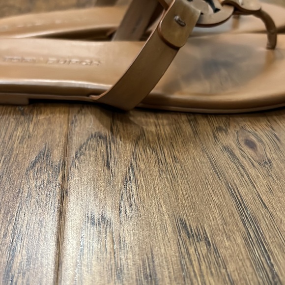 EUC Tory Burch Miller Soft leather 7.5 - Picture 6 of 10